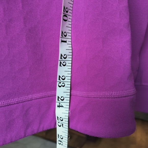 The North Face zip up SP - Picture 8 of 9